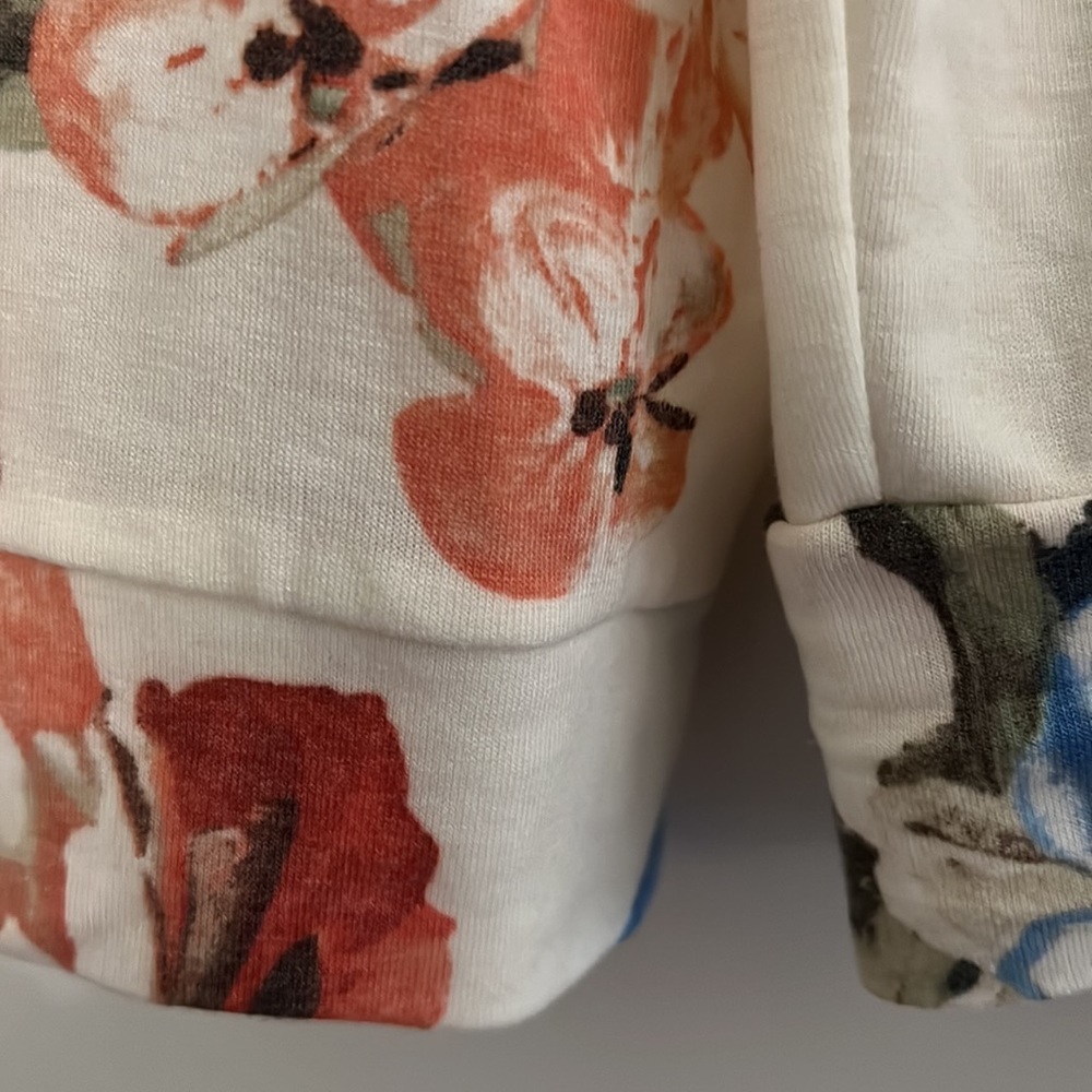 Chris & Carol long sleeve - Picture 5 of 12